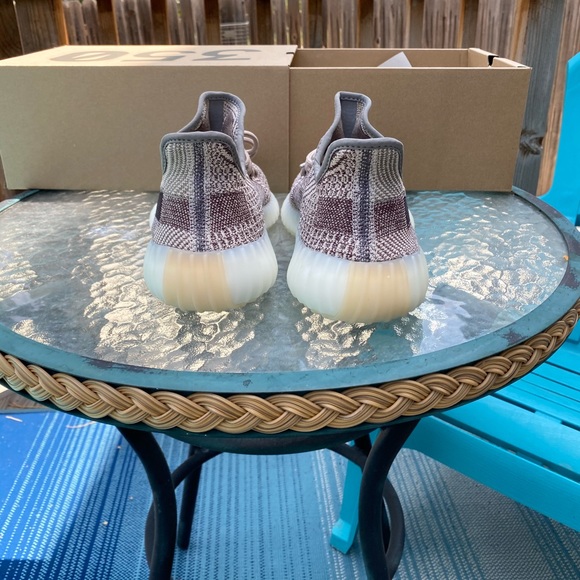 Yeezy ZYON 350 - Picture 4 of 6